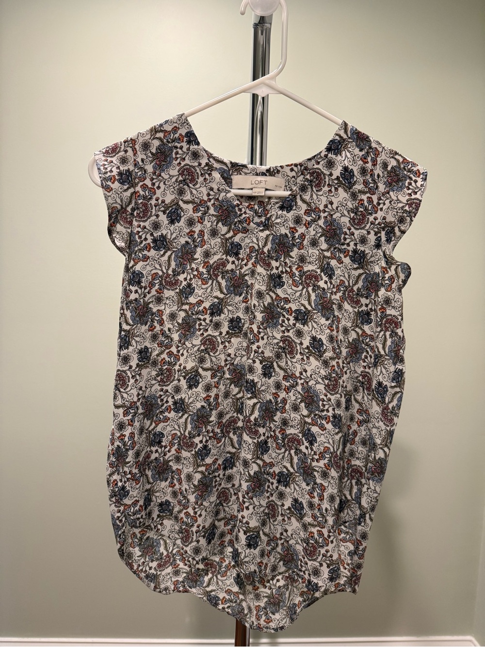 LOFT Floral Cap Sleeve Blouse XSP